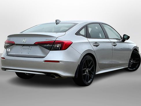 Used 2023 Honda Civic Sport image 11