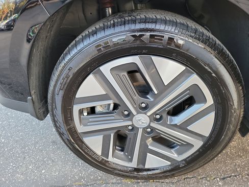 Certified 2023 Hyundai Kona SE image 24