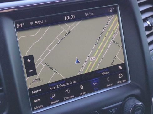 Used 2018 Jeep Grand Cherokee Altitude image 14