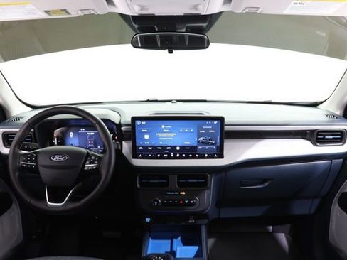 Used 2025 Ford Maverick XLT w/ XLT Luxury Package AWD/4WD image 15