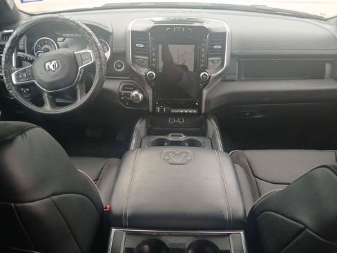 Used 2024 RAM 1500 Laramie AWD/4WD image 13