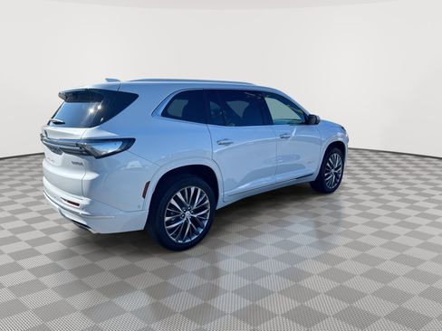 New 2026 Buick Enclave Avenir w/ Super Cruise Package AWD/4WD image 8