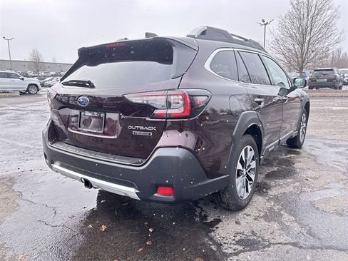 Used 2024 Subaru Outback Touring image 11