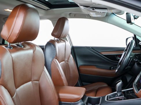 Used 2022 Subaru Outback Touring image 27