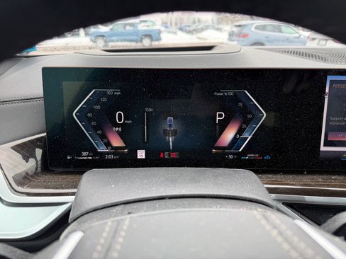 Used 2025 BMW X5 xDrive40i image 14