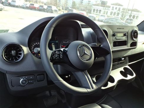 New 2026 Mercedes-Benz Sprinter 2500 image 15