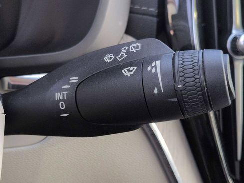 Used 2021 Volvo XC60 T5 Inscription w/ Advanced Package image 27