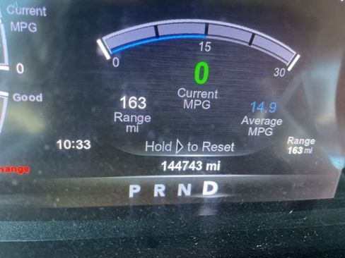 Used 2015 RAM 1500 Laramie w/ Convenience Group image 12