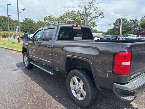 Used 2016 GMC Sierra 2500 Denali w/ Duramax Plus Package AWD/4WD image 2