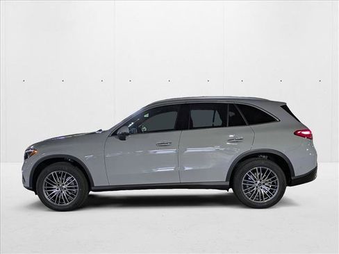 New 2026 Mercedes-Benz GLC 300 image 5