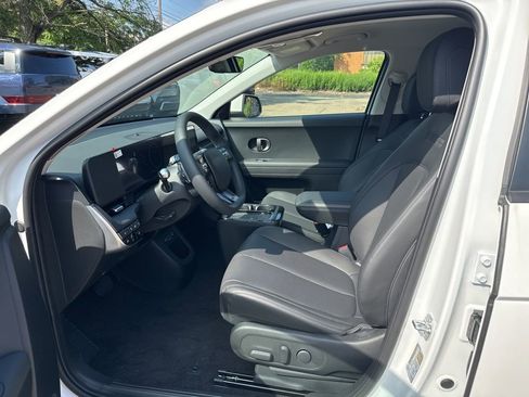 New 2025 Hyundai Ioniq 5 SEL image 13