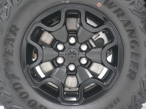 Used 2022 RAM 1500 TRX w/ TRX Level 1 Equipment Group AWD/4WD image 33