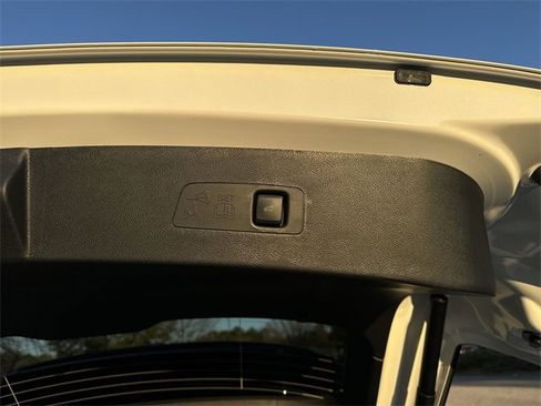 New 2026 Lincoln Corsair Reserve image 26