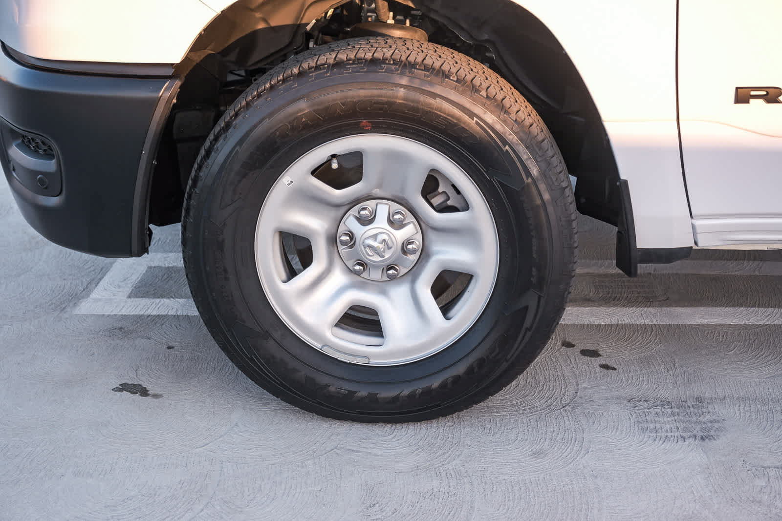 Used 2025 RAM 1500 Tradesman AWD/4WD image 10