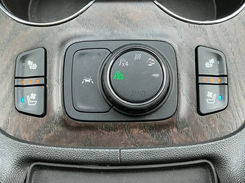 Used 2020 GMC Acadia Denali w/ Trailering Package AWD/4WD image 18