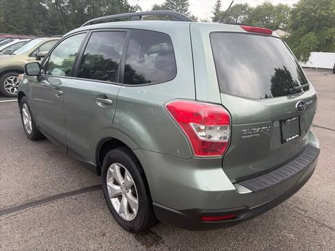 Used 2015 Subaru Forester 2.5i Premium w/ All-Weather Package AWD/4WD image 4