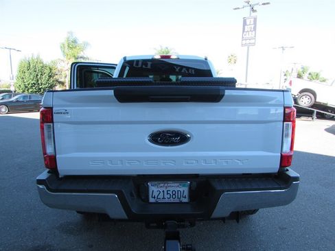 Used 2017 Ford F250 XL w/ STX Appearance Package AWD/4WD image 27