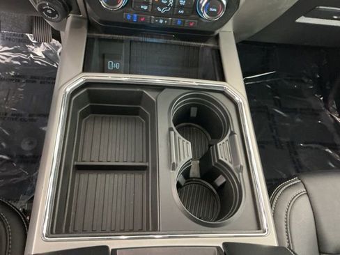 Used 2021 Ford F250 Lariat AWD/4WD image 22