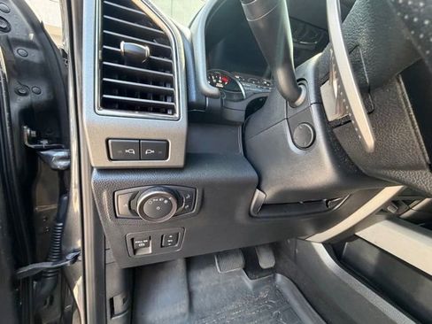 Used 2020 Ford F150 Raptor w/ Equipment Group 802A Luxury AWD/4WD image 14