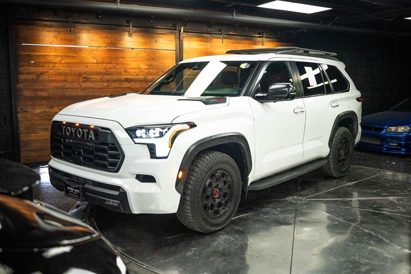 Used 2024 Toyota Sequoia TRD Pro AWD/4WD image 2
