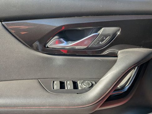 Certified 2020 Chevrolet Blazer RS w/ LPO, Floor Liner Package image 15