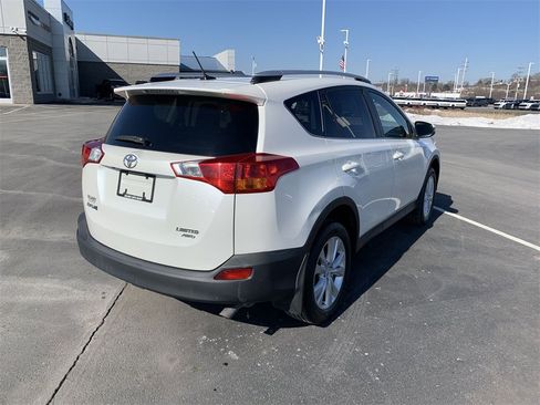Used 2014 Toyota RAV4 Limited image 8