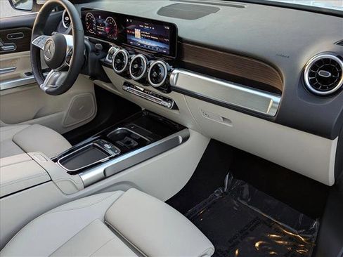 Used 2026 Mercedes-Benz GLB 250 image 22