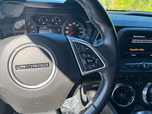 Used 2021 Chevrolet Camaro LT image 41