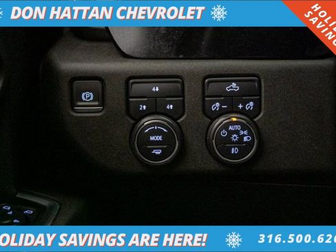 Used 2024 Chevrolet Silverado 2500 LT image 17