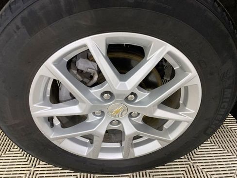 Used 2023 Chevrolet Equinox LT image 22