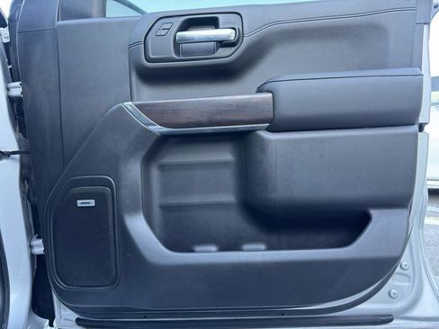 Used 2019 GMC Sierra 1500 SLT w/ SLT Premium Plus Package image 29