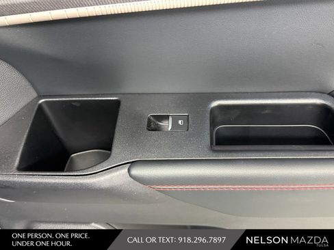Used 2025 Ford Explorer ST-Line w/ Premium Package RWD image 42