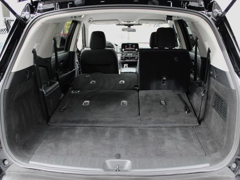 Certified 2024 Nissan Pathfinder S image 22