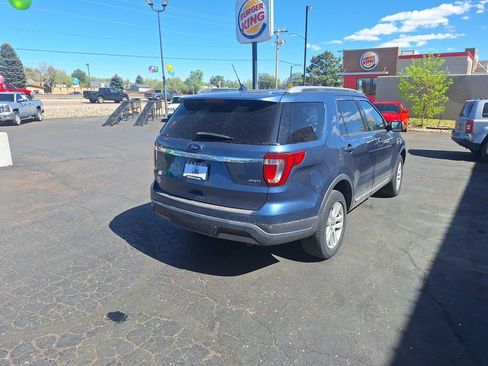 Used 2019 Ford Explorer XLT w/ Equipment Group 201A image 8