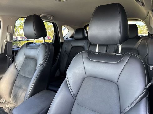 Used 2020 MAZDA CX-5 Touring image 38