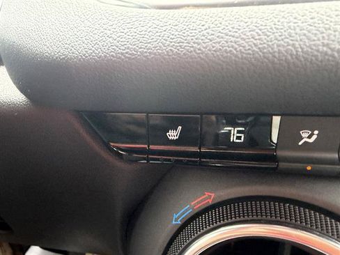 Used 2023 Chevrolet Blazer LT w/ Convenience Package AWD/4WD image 43