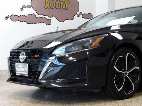 Used 2023 Nissan Altima 2.5 SR image 20