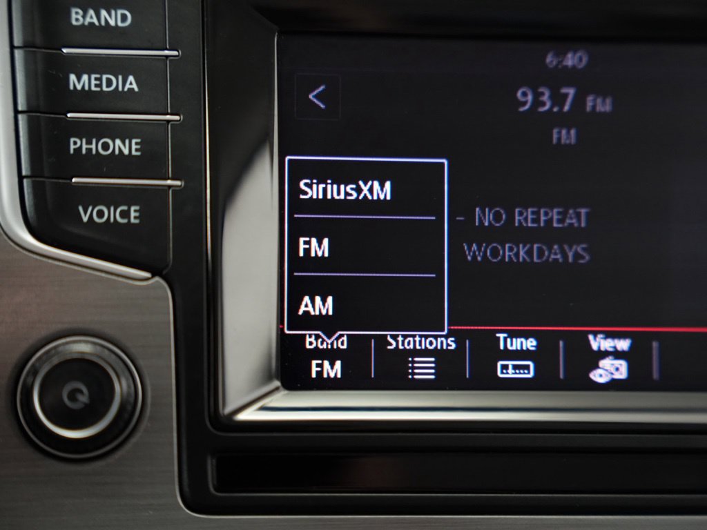 Used 2015 Volkswagen Golf TDI S FWD image 20