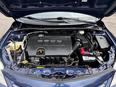 Used 2013 Toyota Corolla LE FWD image 15