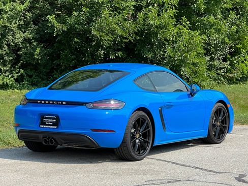 Certified 2025 Porsche 718 Cayman RWD image 6
