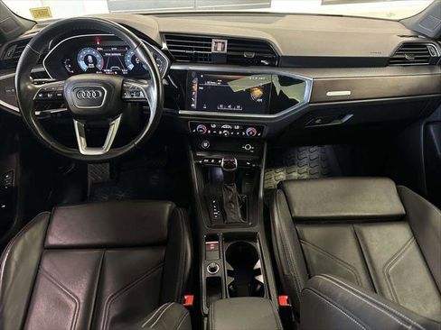 Used 2024 Audi Q3 2.0T Premium image 17