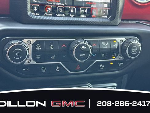 Used 2018 Jeep Wrangler Unlimited Rubicon AWD/4WD image 21