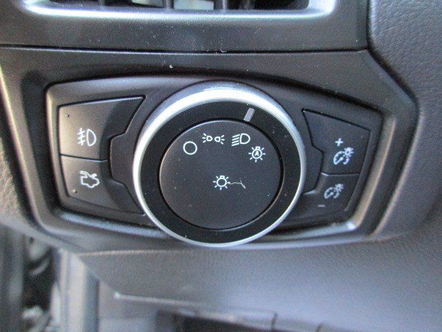 Used 2017 Ford Focus ST FWD image 18