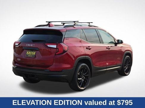 Used 2024 GMC Terrain SLT w/ Tech Package AWD/4WD image 3