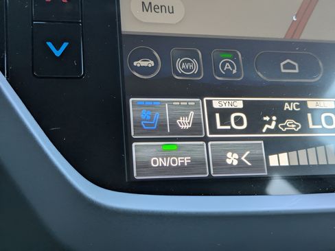 Used 2026 Subaru Forester Touring AWD/4WD image 24