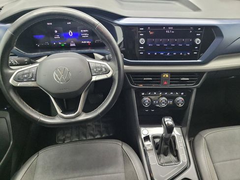 Used 2024 Volkswagen Taos SE image 22