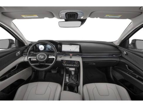 Used 2023 Hyundai Elantra Limited FWD image 12