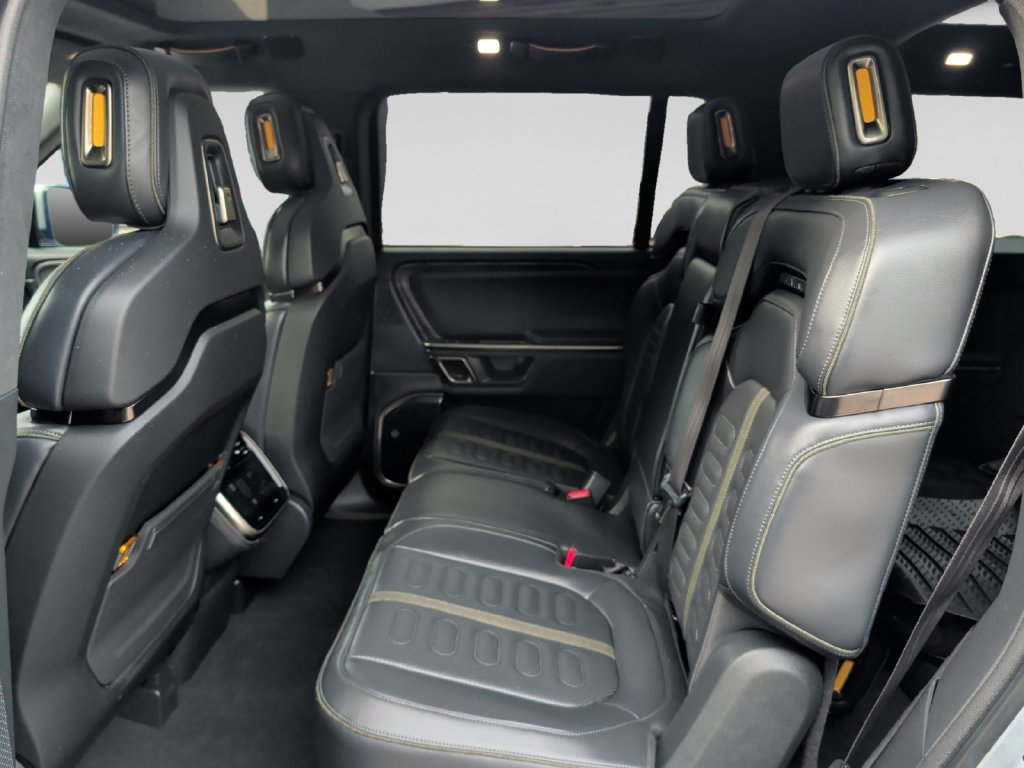 Used 2024 Rivian R1S Adventure Quad AWD/4WD image 31