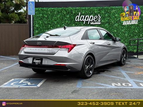 Used 2023 Hyundai Elantra Blue FWD image 5