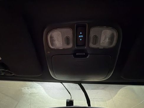 Used 2012 Ford Escape Limited image 21